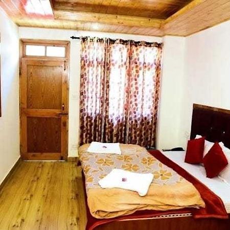Himalayan Palace Hotel Manāli Eksteriør billede